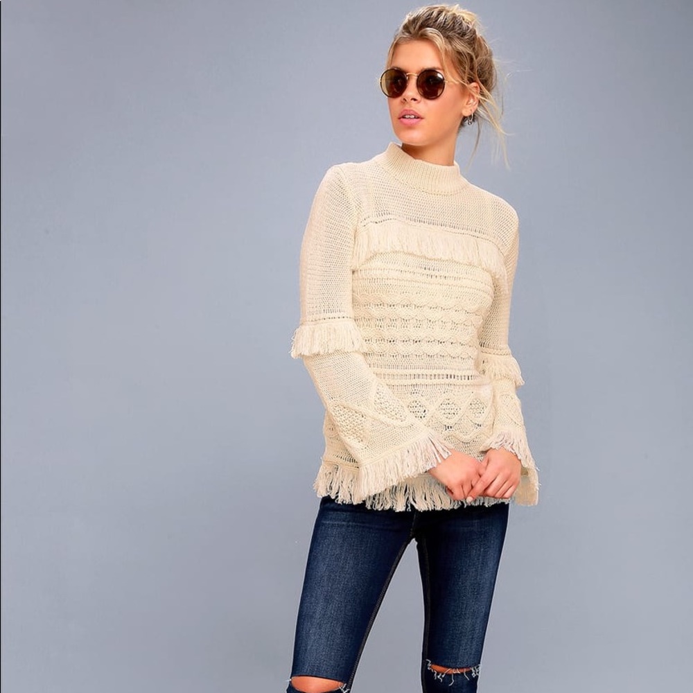 BB Dakota Baker Cream Fringe Cable Sweater Medium